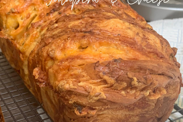 Jalapeño and Cheese Bread
